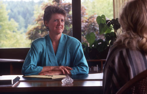 Georgia Nissen at desk, photo