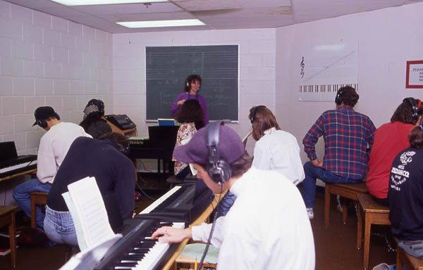 Music - Piano lab